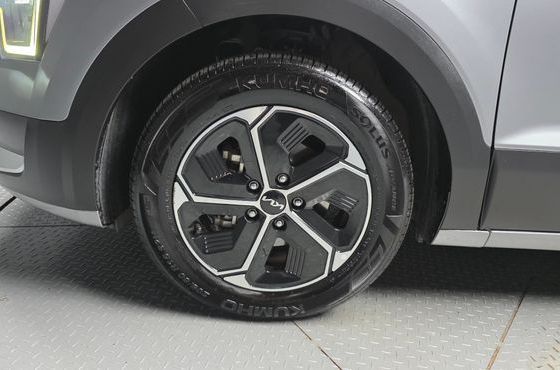 Kia Niro Trendy — пробег 63 234 км — фото 5 из 5