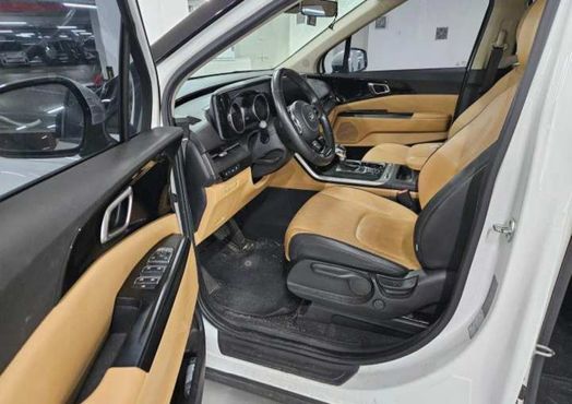 Kia Carnival Diesel 9-Seater Prestige — пробег 108 842 км — фото 4 из 5