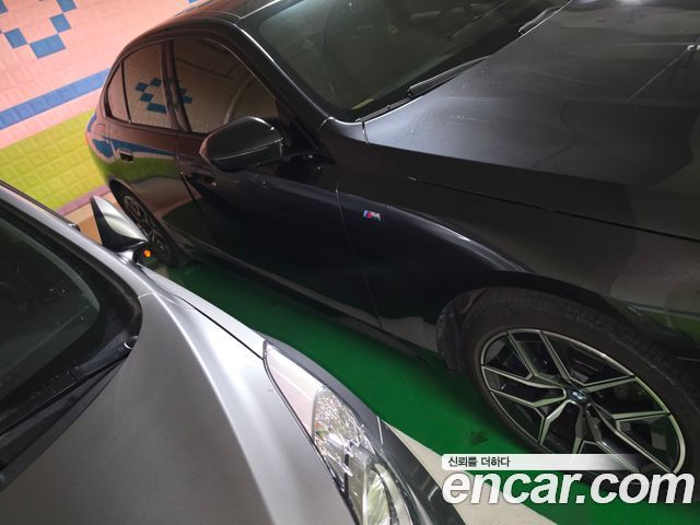 BMW i5 xDrive 40 M Sport — пробег 23 000 км — фото 5 из 5