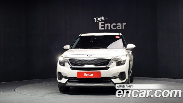 Kia Seltos из Кореи Encar