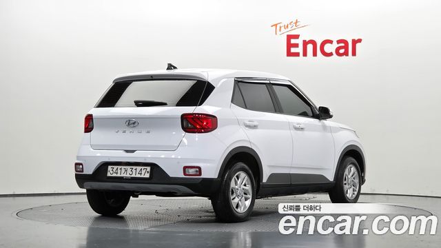 Hyundai Venue из Кореи Encar