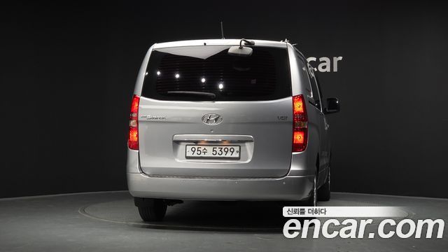 Hyundai Starex Van 5-Seater Modern — пробег 23 241 км — фото 4 из 5