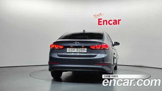 Hyundai AVANTE из Кореи Encar