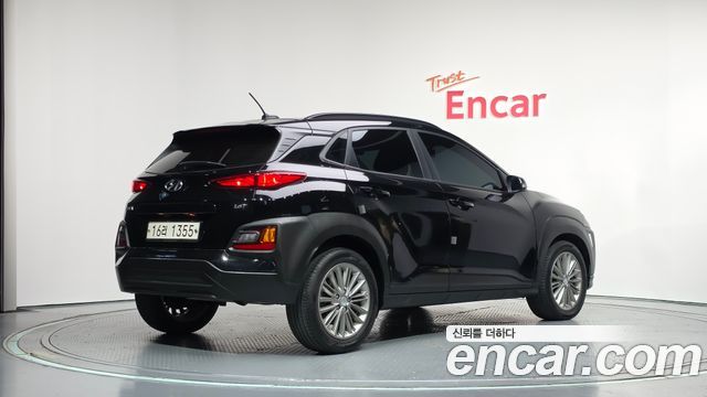 Hyundai Kona из Кореи Encar