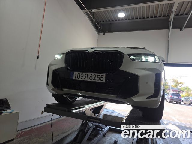 BMW X5 xDrive 40i M Sport — пробег 5 274 км — фото 1 из 3