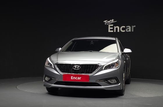 Hyundai Sonata 2.0 Style — пробег 125 608 км — фото 3 из 5
