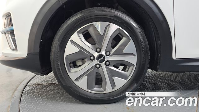 Kia Niro Prestige — пробег 140 471 км — фото 5 из 5