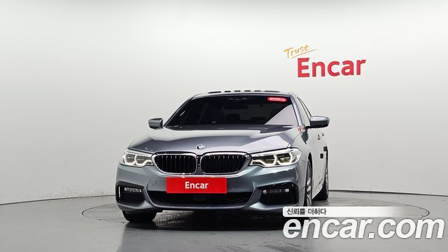 BMW 5-Series 520d xDrive M Sport Package Plus — пробег 112 581 км — фото 3 из 5