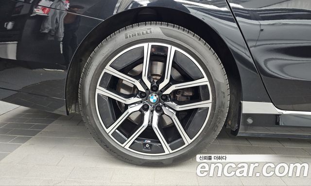 BMW i7 eDrive 50 M Sport — пробег 92 951 км — фото 5 из 5