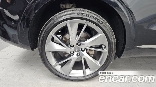 Genesis GV70 из Кореи Encar