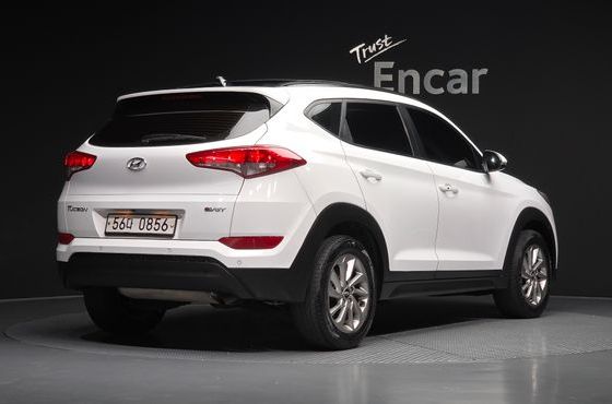 Hyundai Tucson Diesel 1.7 2WD Modern — пробег 274 811 км — фото 2 из 5
