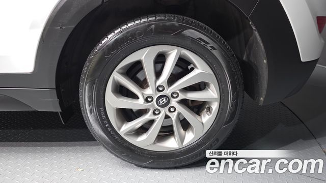 Hyundai Tucson Diesel 1.7 2WD Modern — пробег 274 811 км — фото 5 из 5