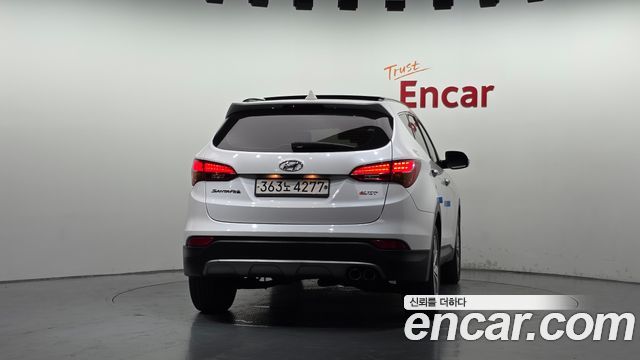 Hyundai Santafe Diesel(e-VGT) 2.0 2WD Exclusive — пробег 99 170 км — фото 4 из 5