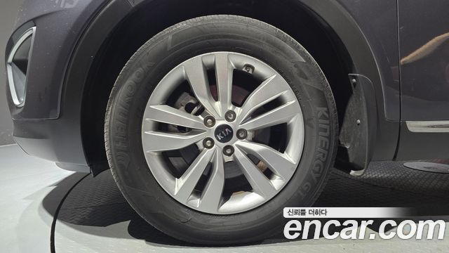 Kia Sorento Diesel 2.0 2WD Prestige — пробег 61 486 км — фото 5 из 5