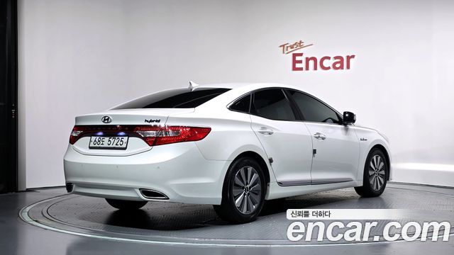 Hyundai Grandeur Premium — пробег 138 026 км — фото 2 из 5