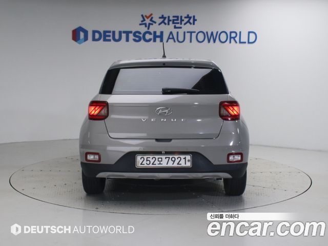 Hyundai Venue из Кореи Encar