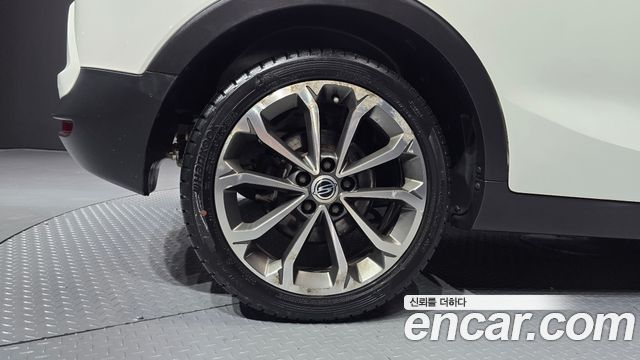 Ssangyong TIBOLI из Кореи Encar