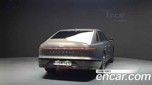 Hyundai Grandeur Calligraphy — пробег 78 368 км — фото 4 из 5