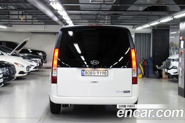 Hyundai Staria из Кореи Encar