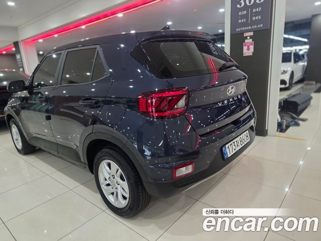 Hyundai Venue из Кореи Encar