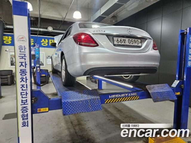 Mercedes-Benz C-Class из Кореи Encar