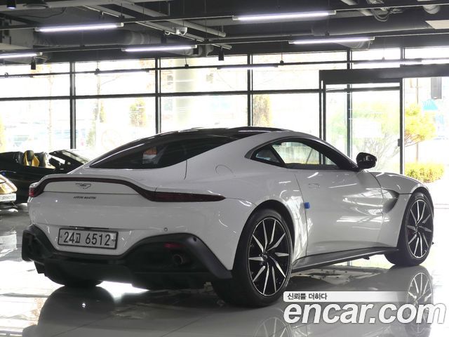 Astonmartin Vantage из Кореи Encar