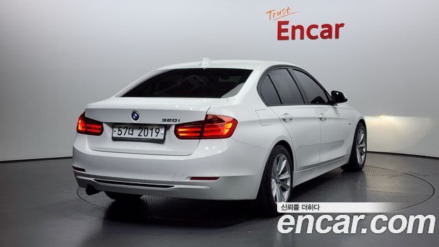 BMW 3-Series из Кореи Encar