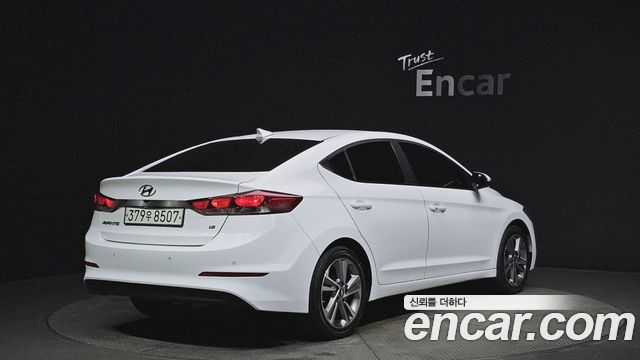 Hyundai AVANTE из Кореи Encar
