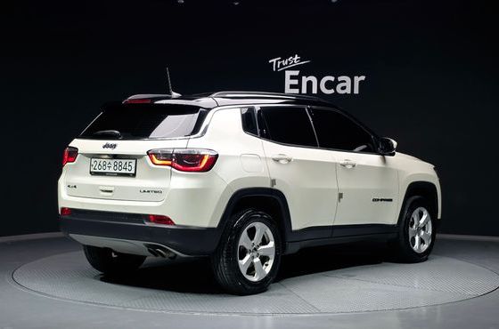 Jeep Compass 2.4 Limitied AWD — пробег 44 373 км — фото 2 из 5