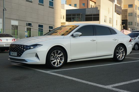 Hyundai Grandeur Calligraphy — пробег 71 502 км — фото 2 из 5