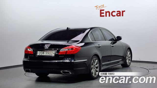 Hyundai Genesis из Кореи Encar