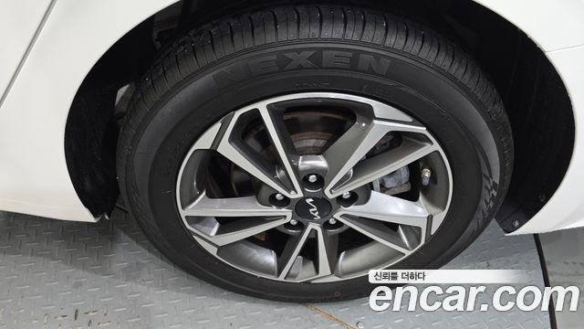 Kia K3 из Кореи Encar
