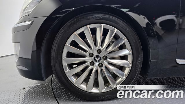 Hyundai Equus из Кореи Encar