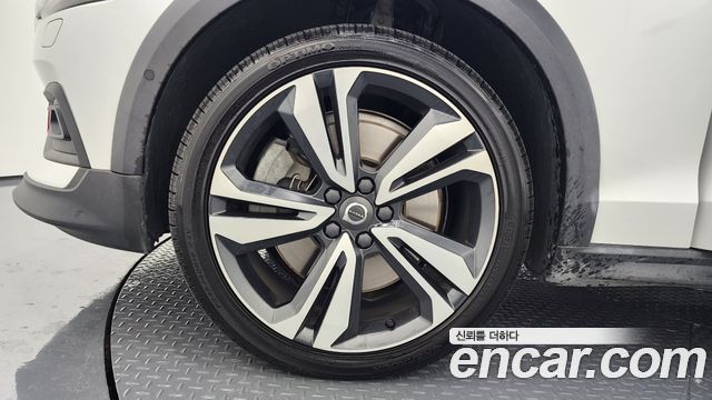 Volvo V60 из Кореи Encar