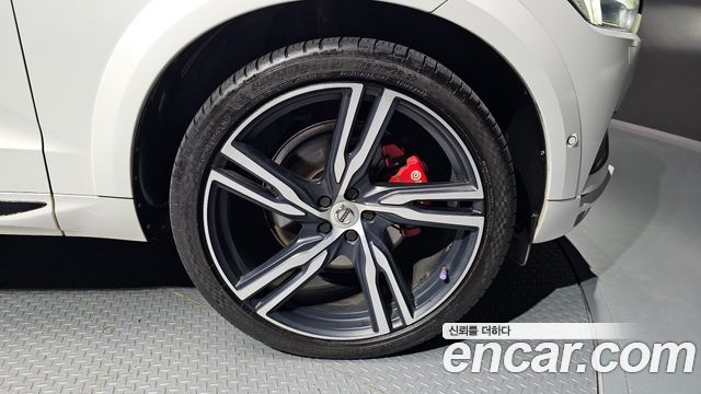 Volvo XC60 из Кореи Encar
