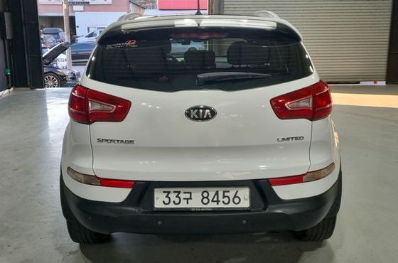 Kia Sportage Diesel 2WD TLX High-Deluxe — пробег 166 320 км — фото 4 из 5