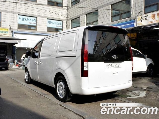 Hyundai Staria из Кореи Encar