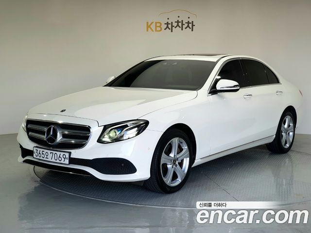Mercedes-Benz E-Class из Кореи Encar