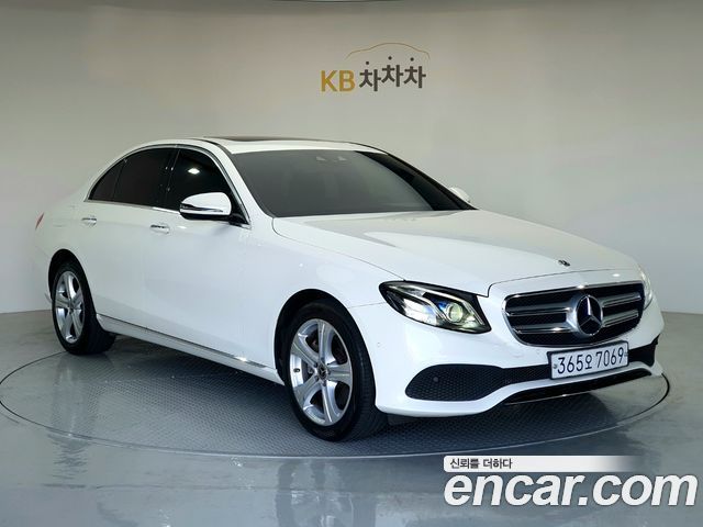 Mercedes-Benz E-Class из Кореи Encar