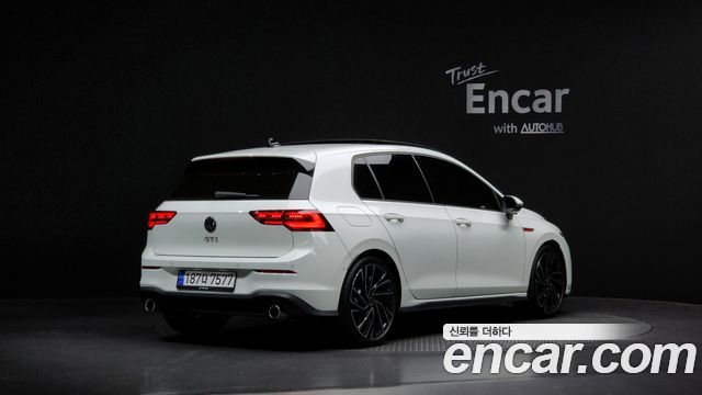 Volkswagen Golf 2.0 GTI — пробег 11 763 км — фото 2 из 5