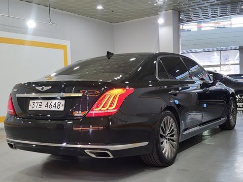 Genesis EQ900 3.8 GDI AWD Premium Luxury — пробег 181 271 км — фото 2 из 5