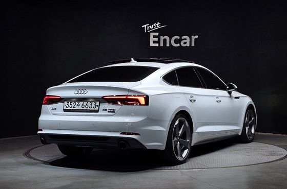 Audi A5 45 TFSI Quattro Premium Sportback — пробег 150 793 км — фото 2 из 5