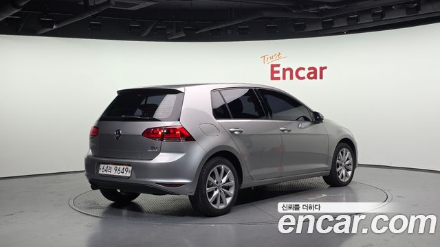 Volkswagen Golf из Кореи Encar