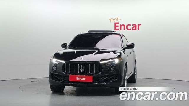 Maserati Levante из Кореи Encar