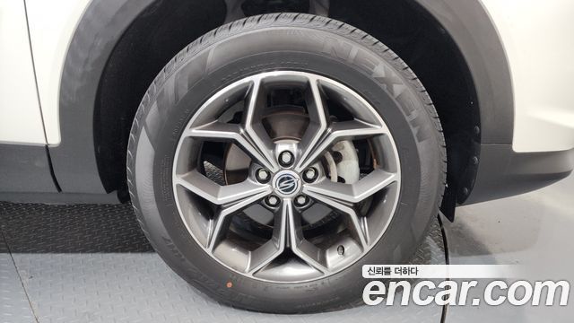 Ssangyong KORANDO из Кореи Encar