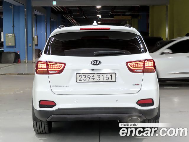 Kia Sorento Gasoline 2.0 Turbo 2WD Master Special — пробег 98 000 км — фото 3 из 5