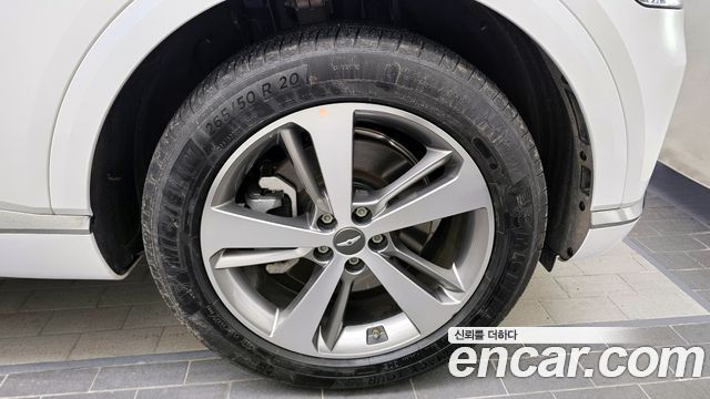 Genesis GV80 из Кореи Encar