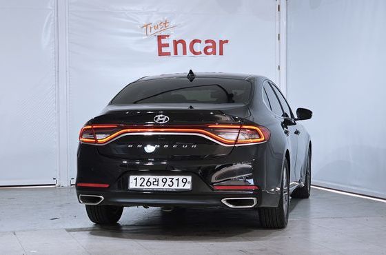 Hyundai Grandeur 2.4 Premium — пробег 119 352 км — фото 4 из 5