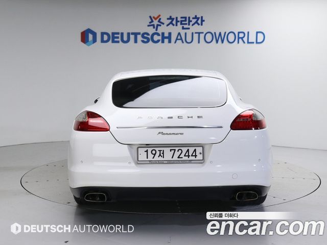 Porsche Panamera 3.0 Diesel 970 — пробег 318 500 км — фото 4 из 5