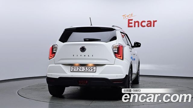 Ssangyong TIBOLI из Кореи Encar